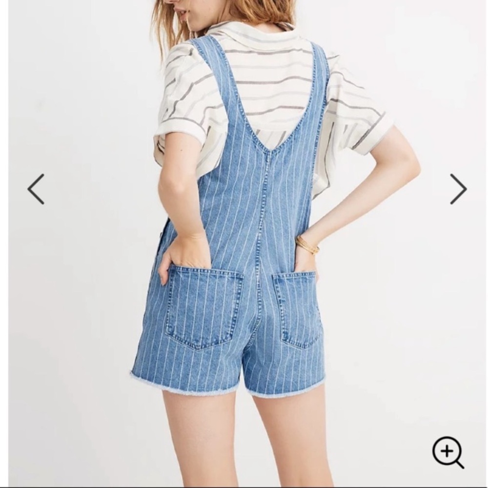 Madewell Pinyon Short Overalls in Pinstripes - Picture 2 of 6